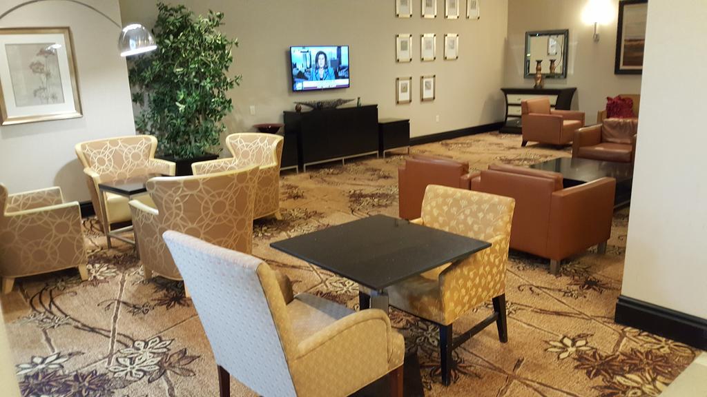 ดับเบิลทรี บาย ฮิลตัน พิตส์เบิร์ก มอนโรวิลล์ คอนเวนชั่น เซ็นเตอร์ Hotel ภายนอก รูปภาพ